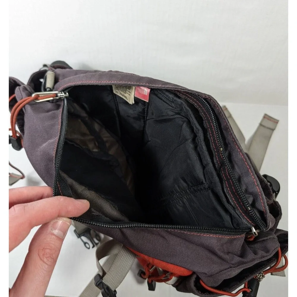 The North Face Vintage Fanny Pack Red Lumbar 17